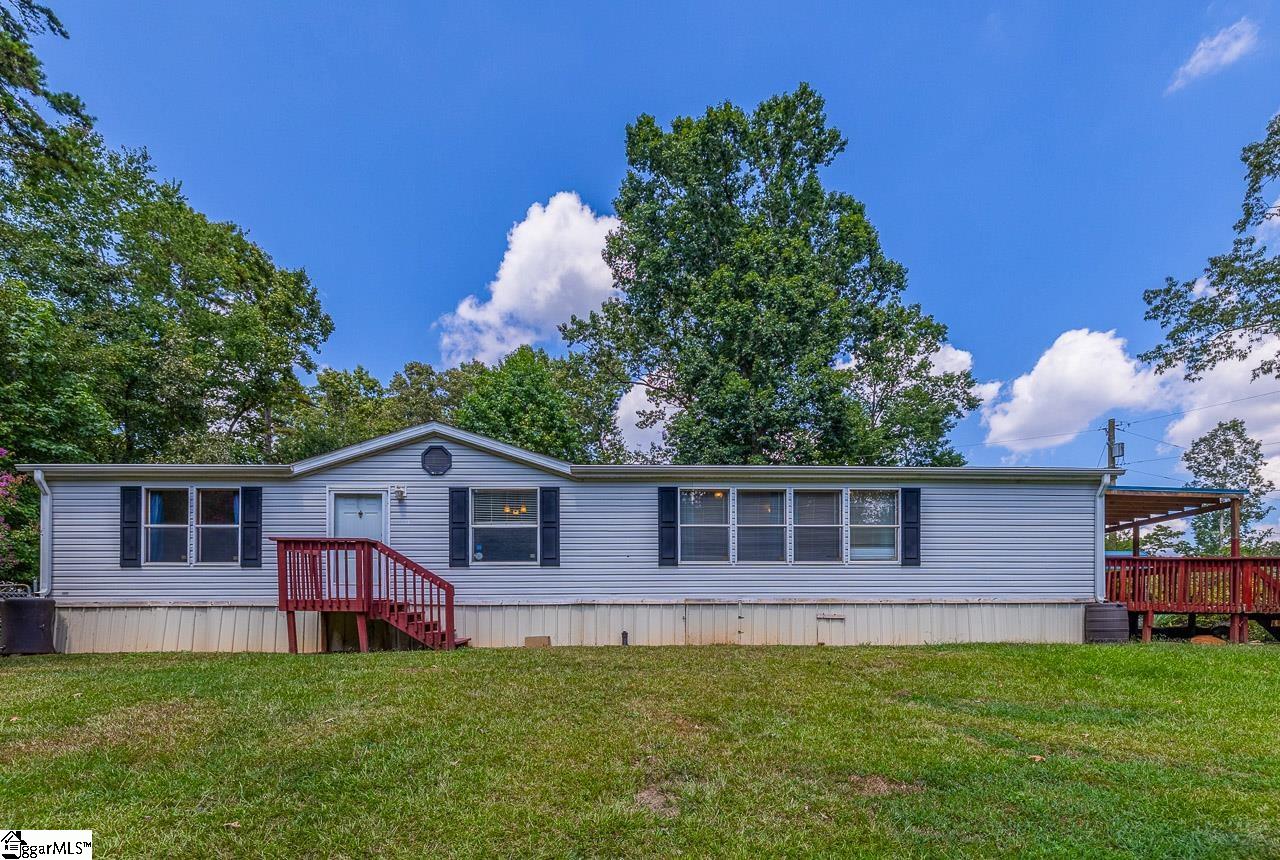119 Pine Circle