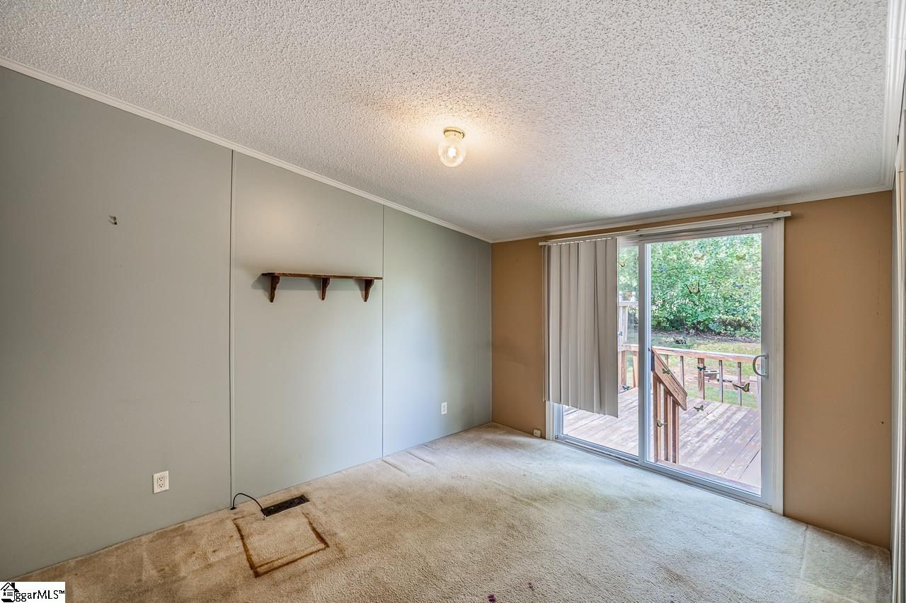 119 Pine Circle