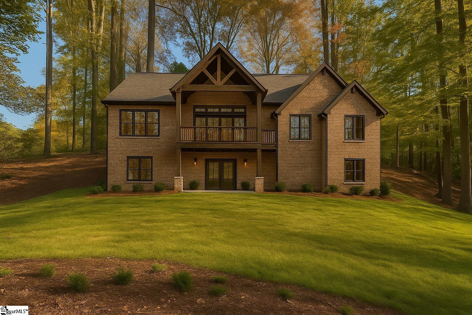 107 Woodland Hills Lane, Fountain Inn