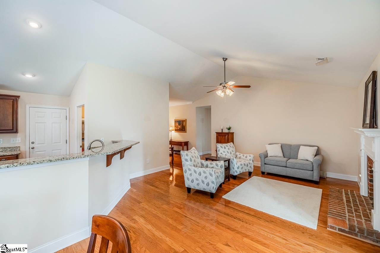 7 Cedarcrest Court, Simpsonville