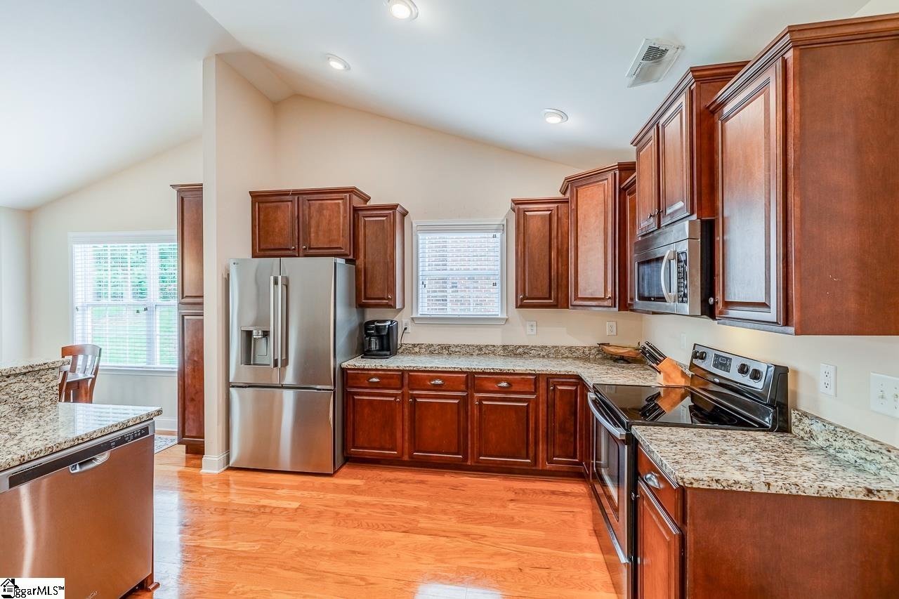 7 Cedarcrest Court, Simpsonville