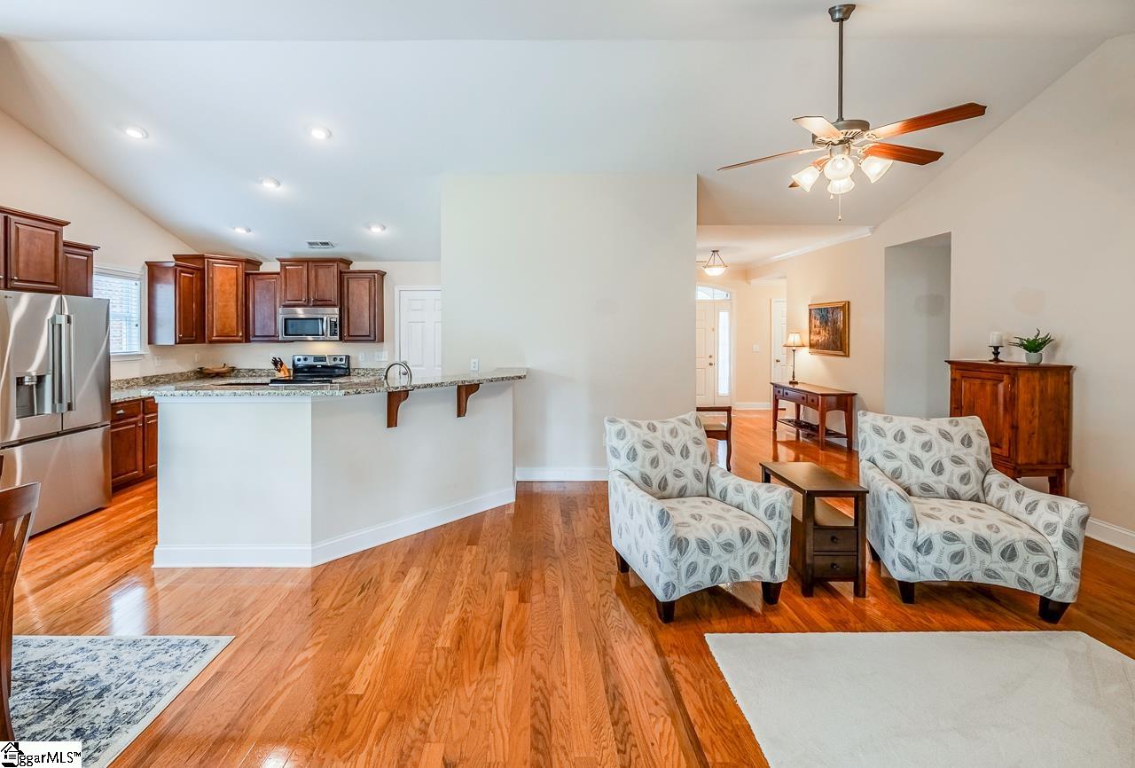 7 Cedarcrest Court, Simpsonville