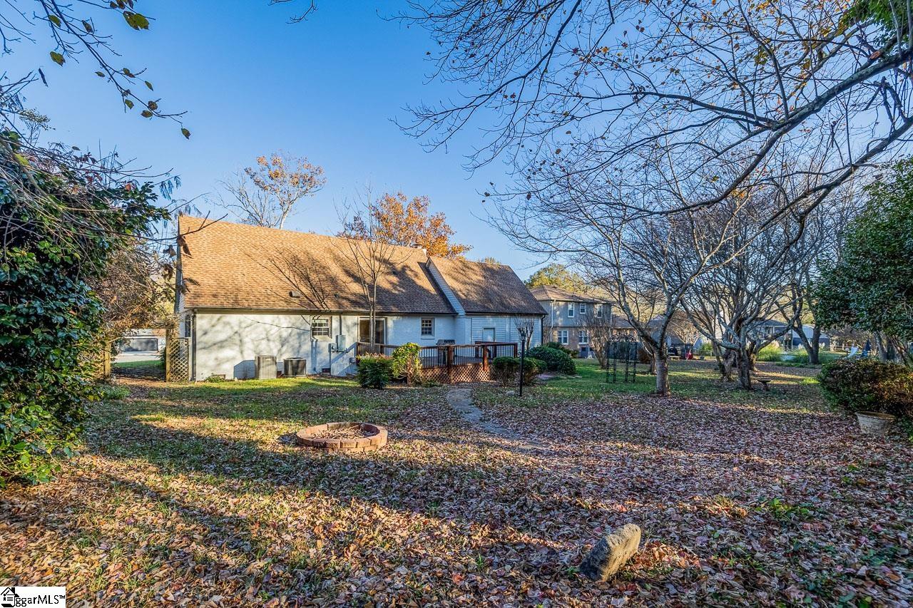 5016 Bridle Path Lane