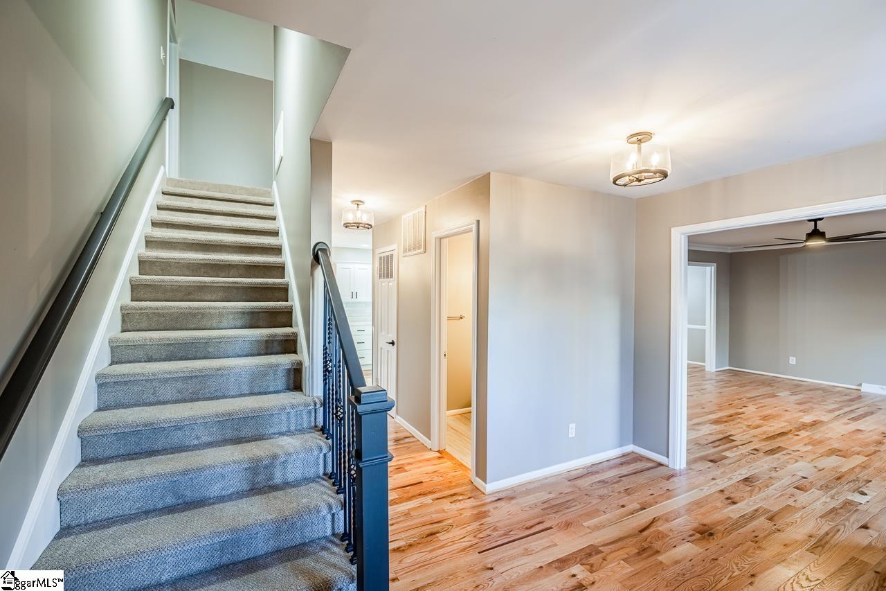 5016 Bridle Path Lane