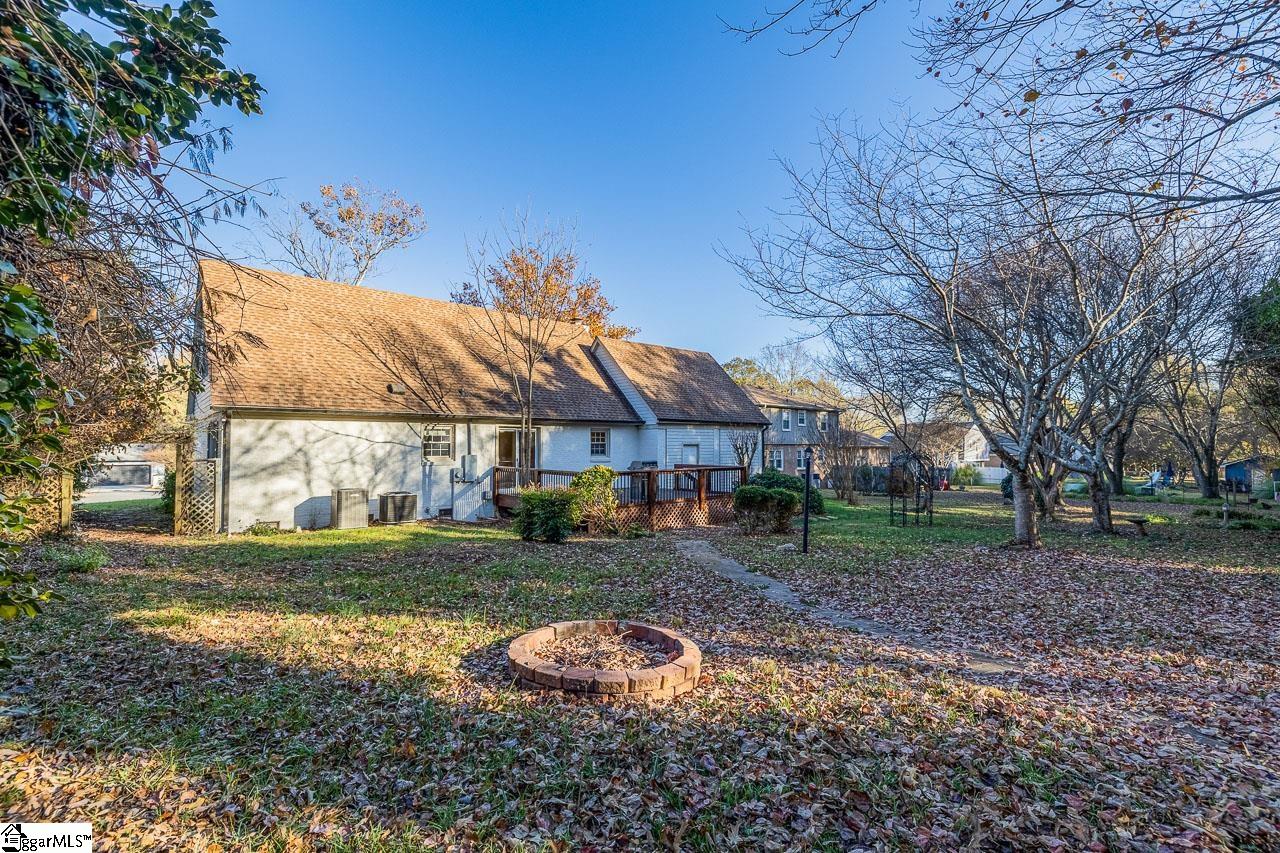 5016 Bridle Path Lane