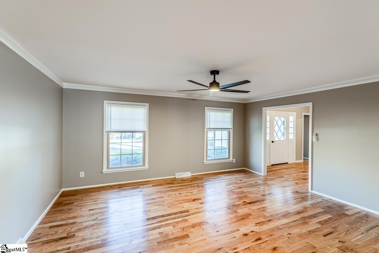 5016 Bridle Path Lane