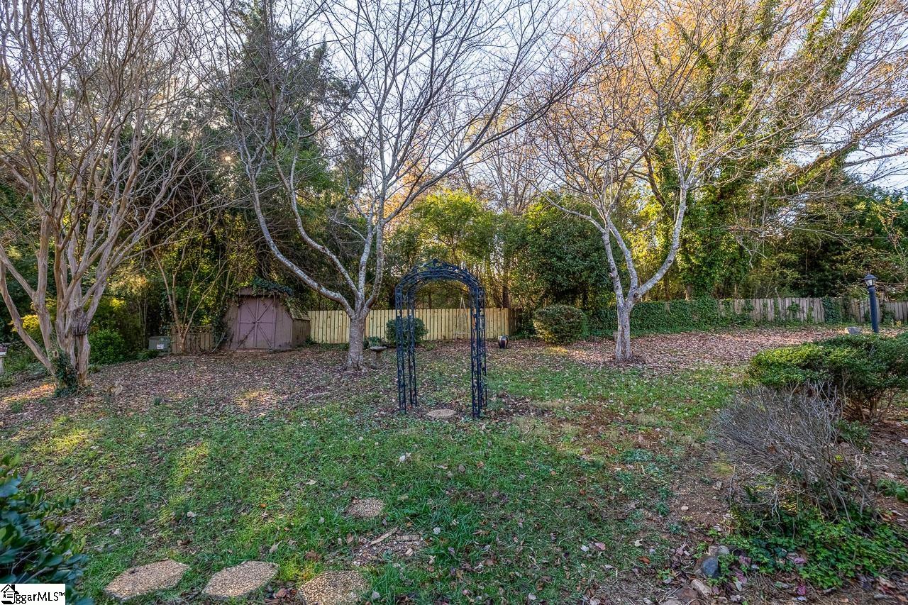 5016 Bridle Path Lane