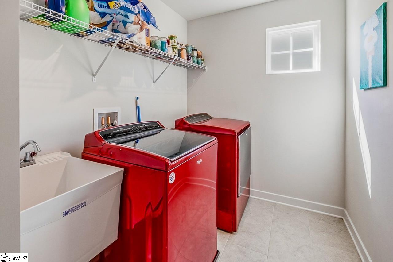 244 Chinook Drive
