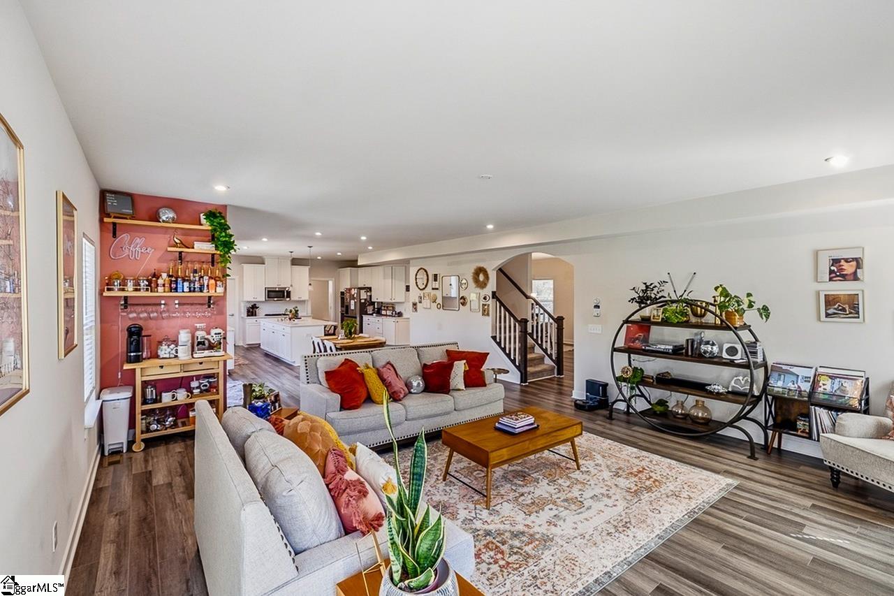 244 Chinook Drive