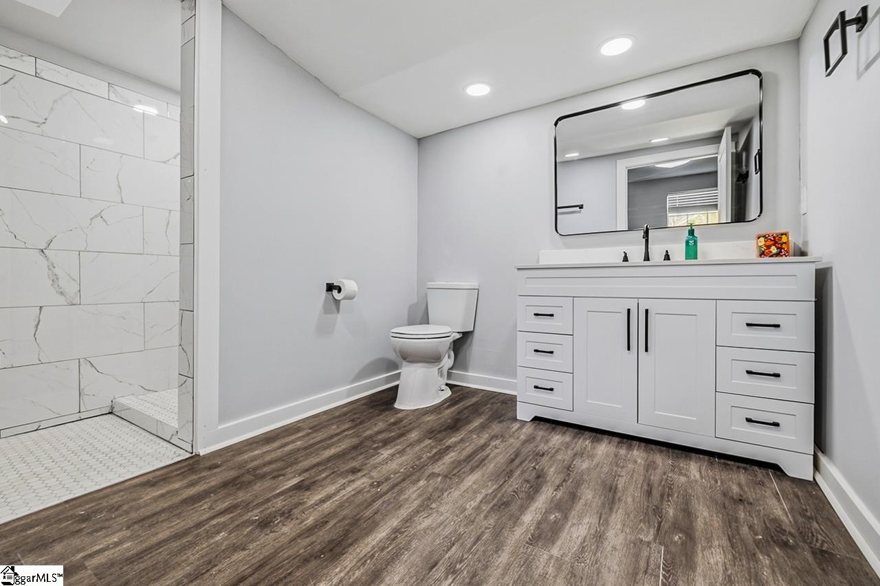 244 Chinook Drive