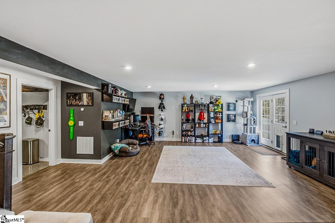 244 Chinook Drive