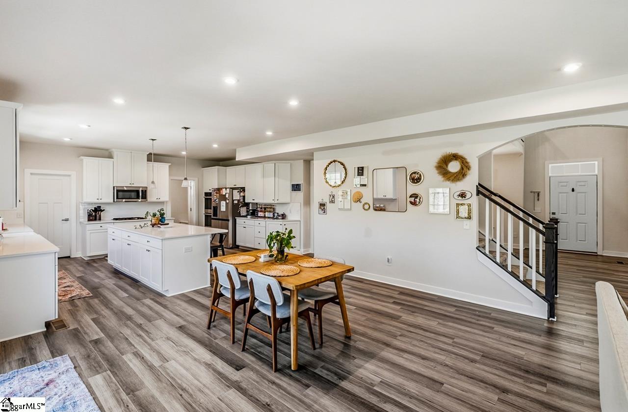 244 Chinook Drive