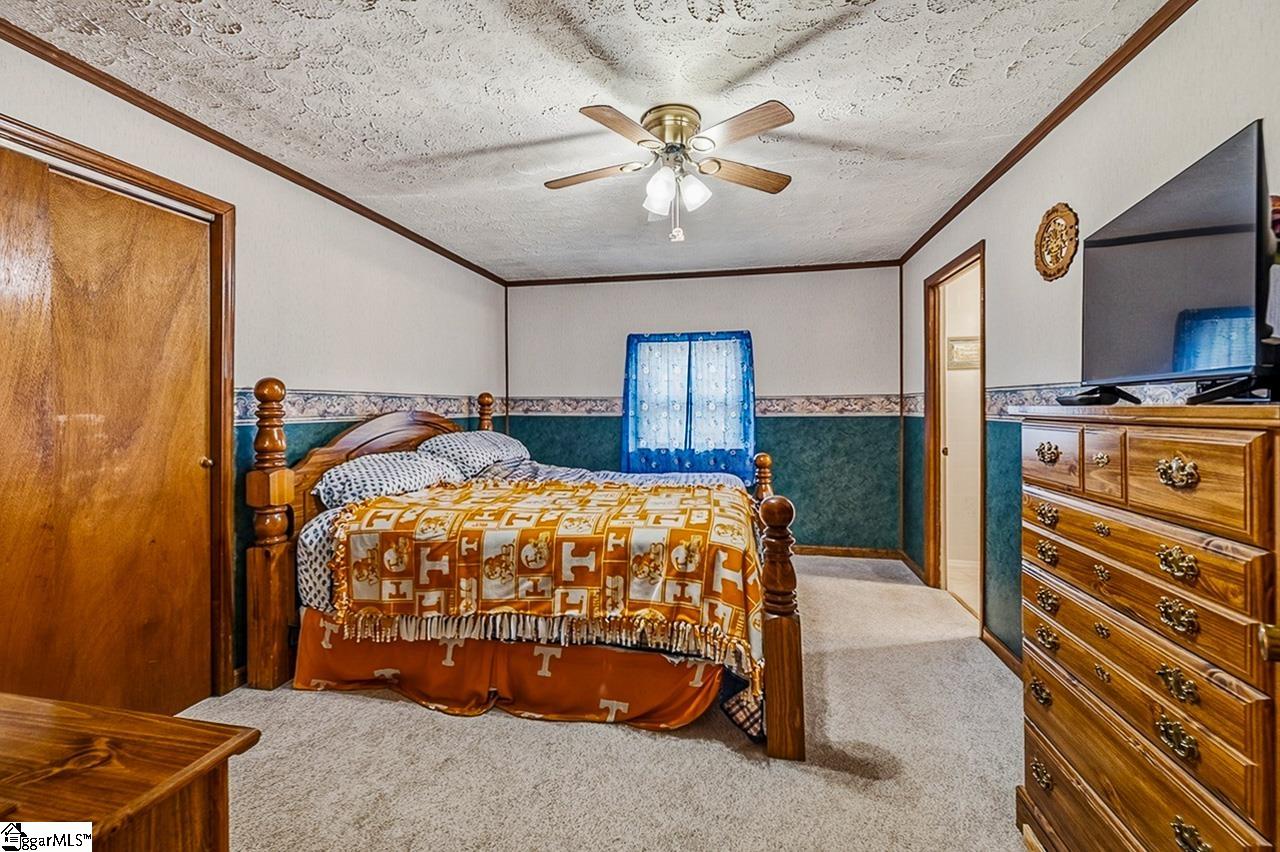 1392 Durbin Road