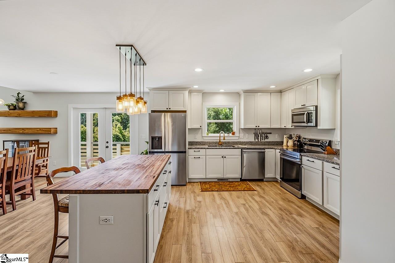455 Aiken Chapel Road