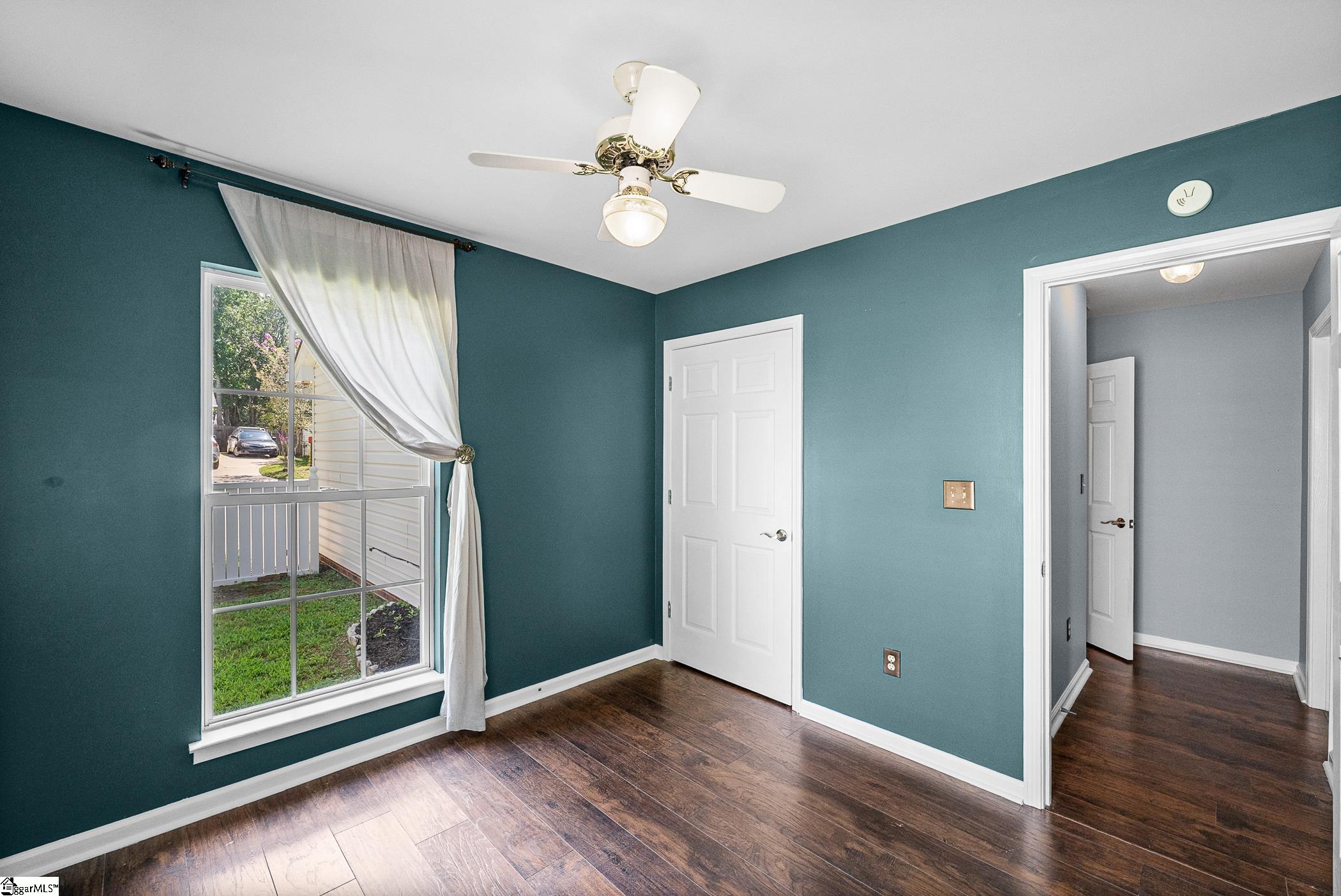 503 Twin Falls Drive