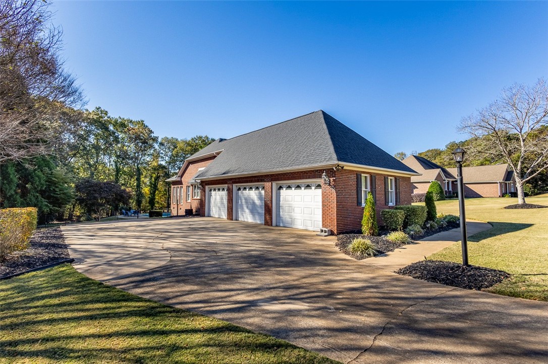 204 Aberdeen Drive