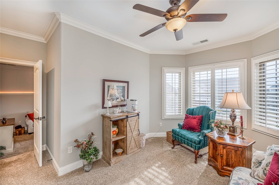 409 Santa Cruz Way