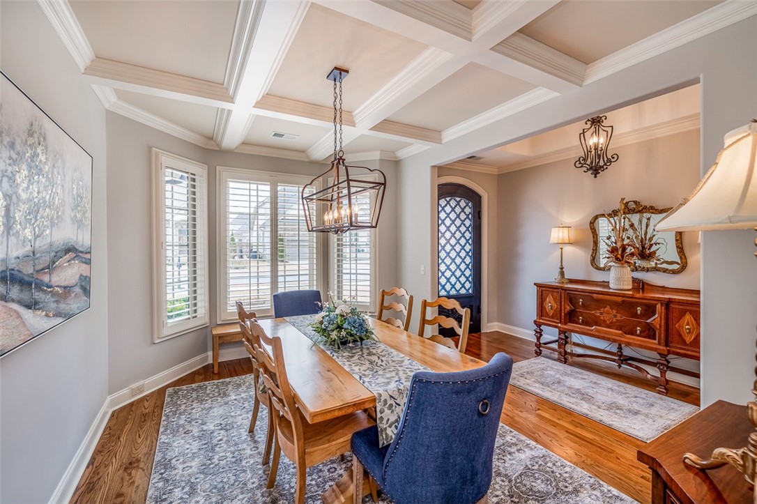 409 Santa Cruz Way