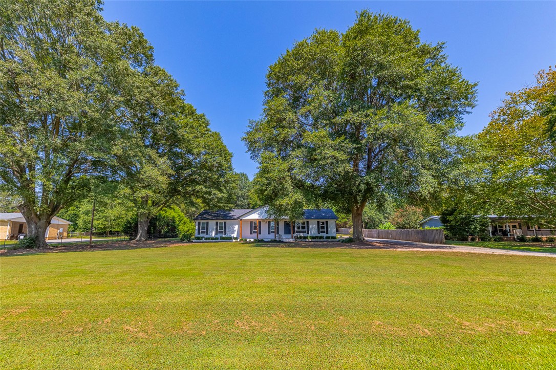 614 3 Bridges Road