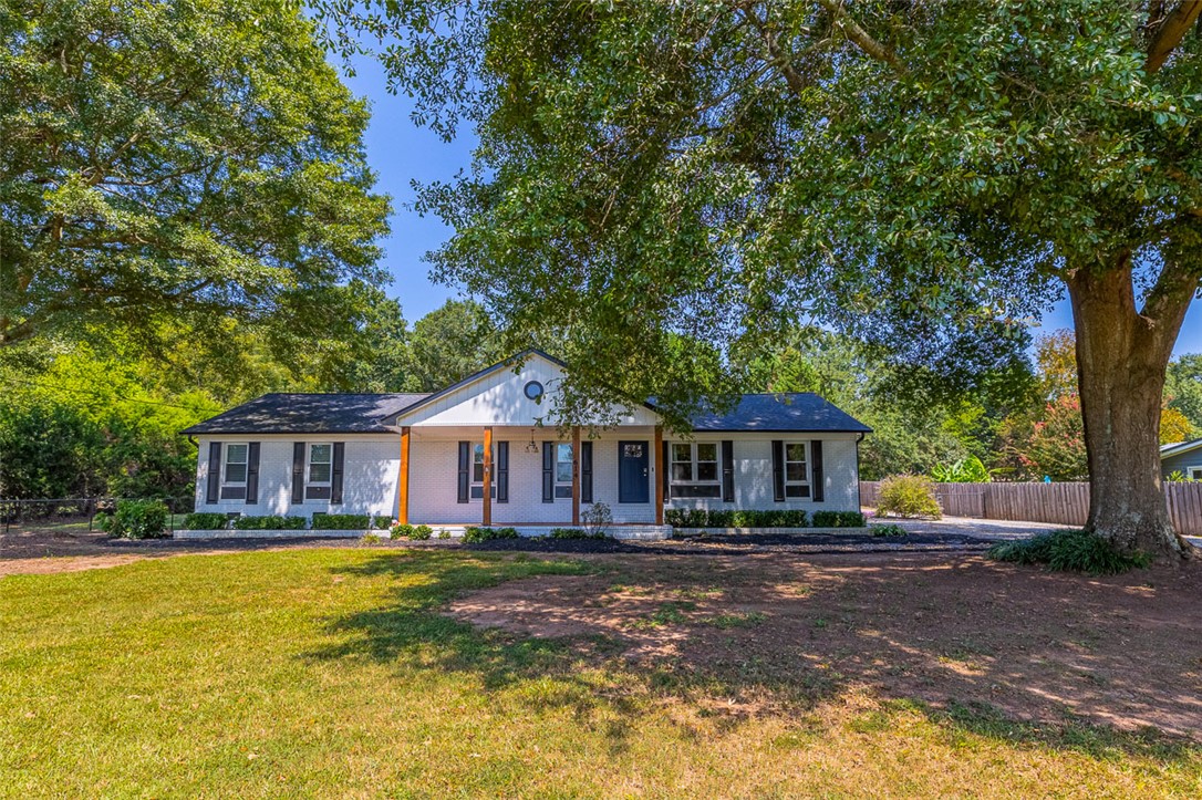 614 3 Bridges Road
