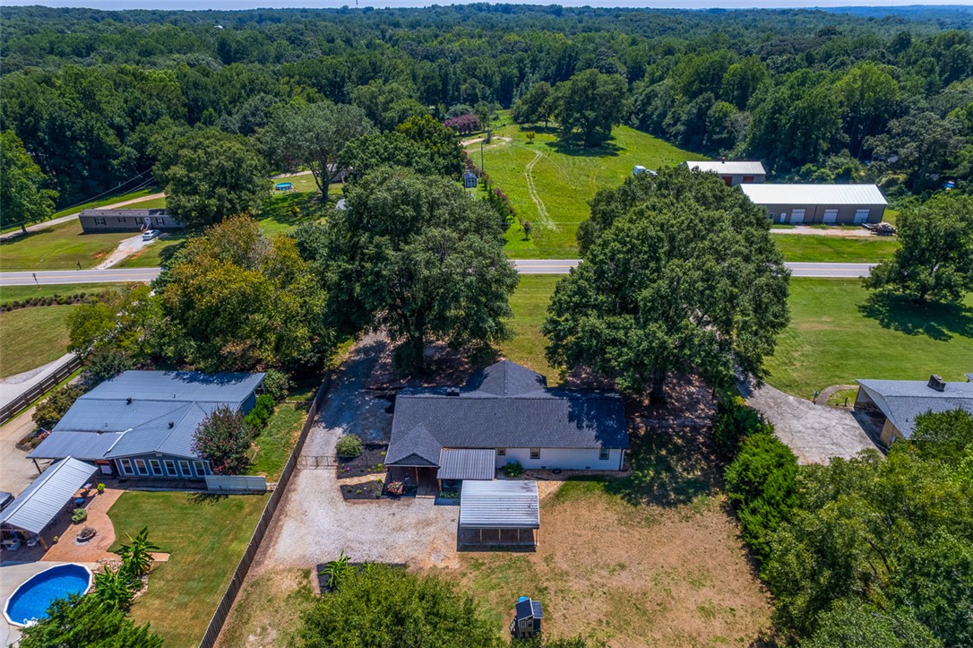 614 3 Bridges Road