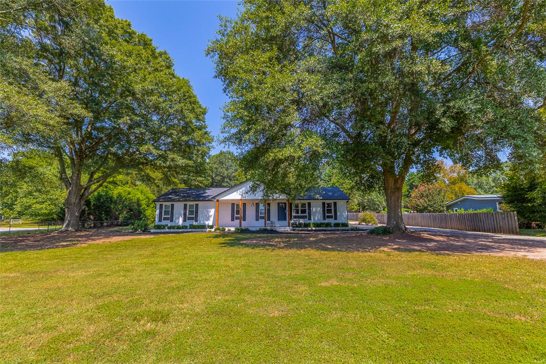 614 3 Bridges Road