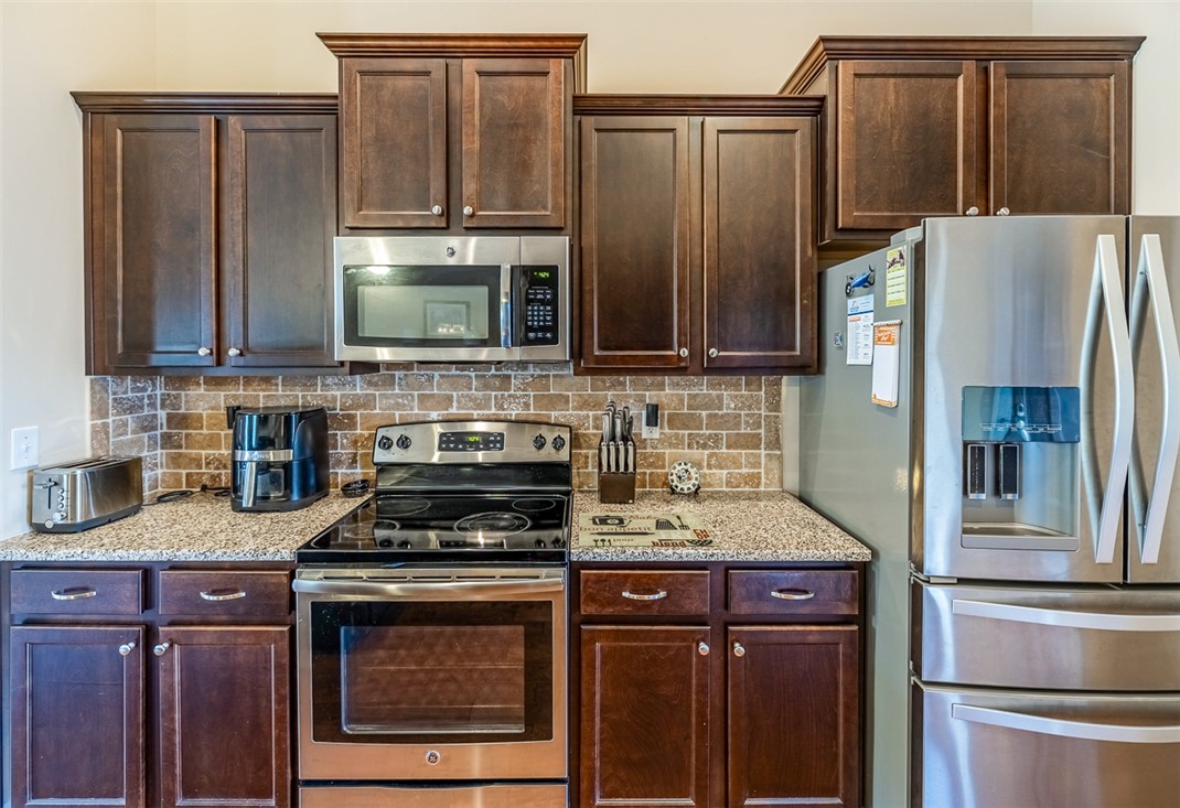 305 Rabbit Run Trail