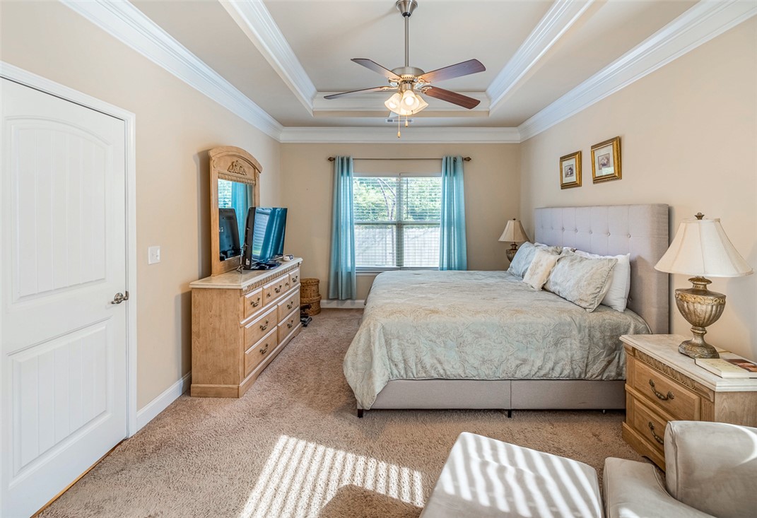 305 Rabbit Run Trail