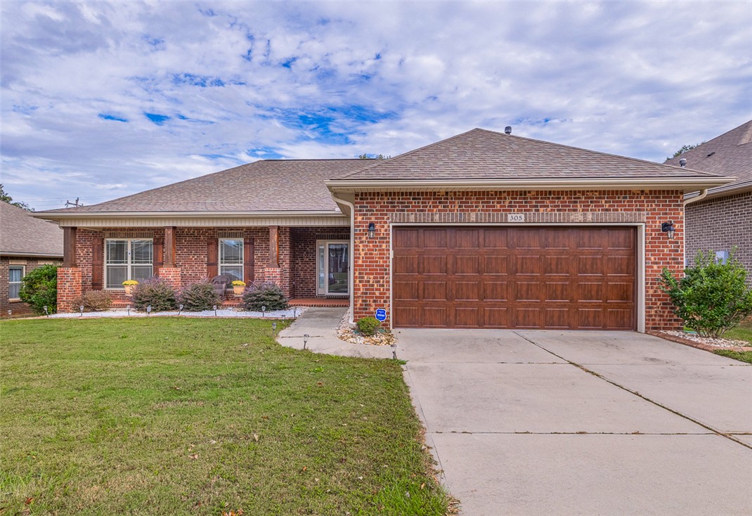 305 Rabbit Run Trail