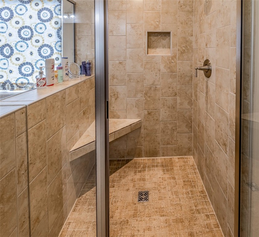 305 Rabbit Run Trail