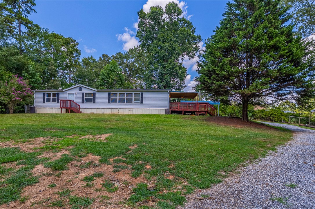 119 Pine Circle