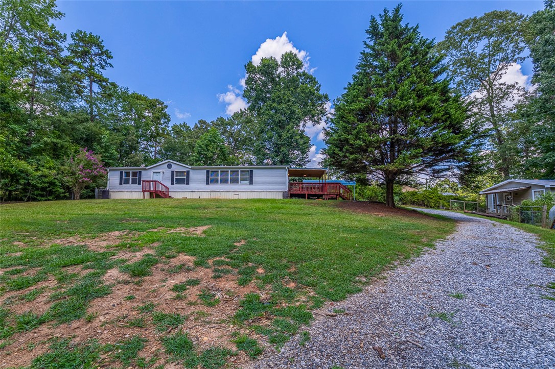 119 Pine Circle