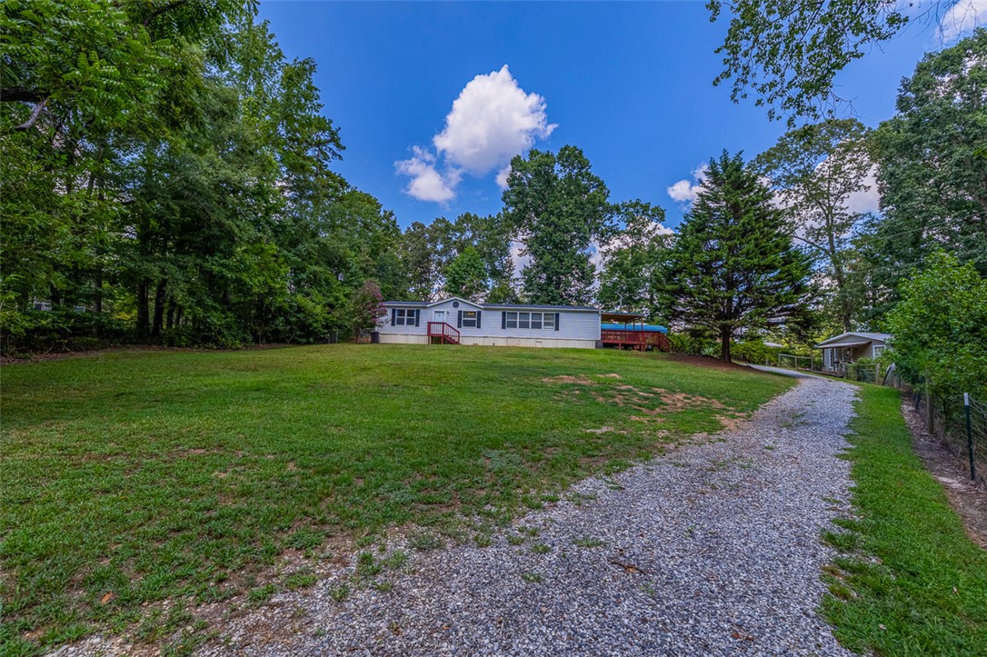 119 Pine Circle