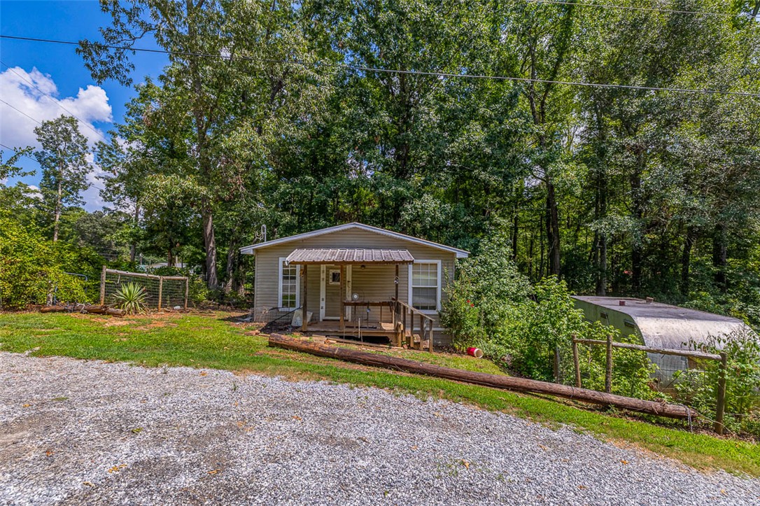 119 Pine Circle