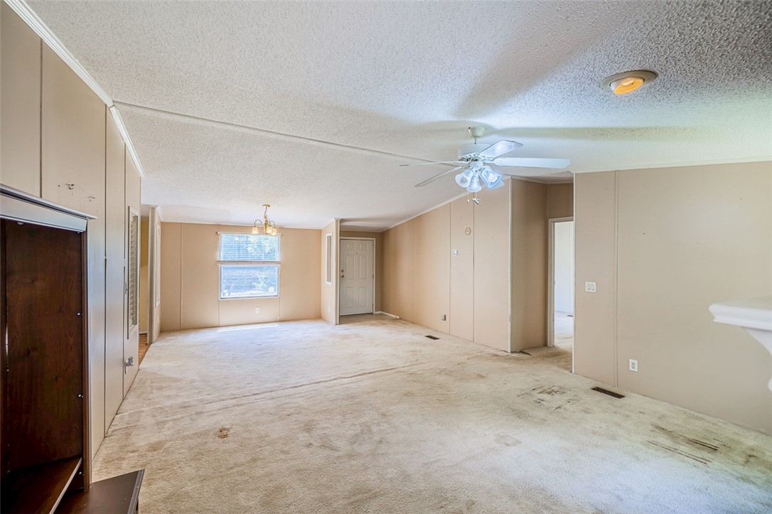 119 Pine Circle