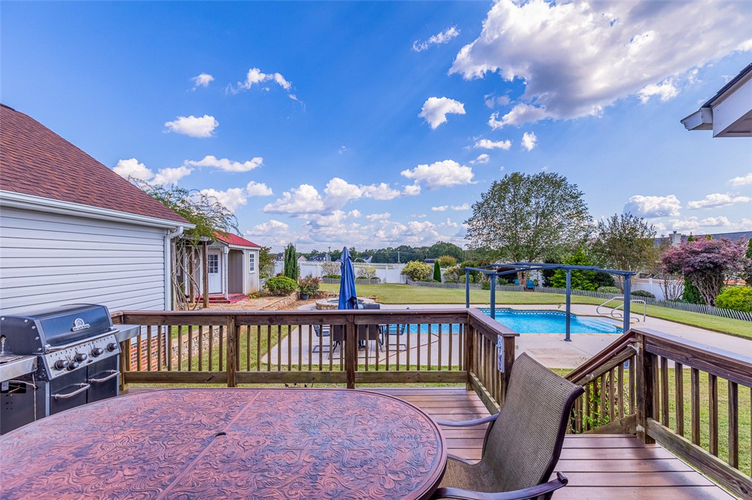 608 Saddlebred Drive