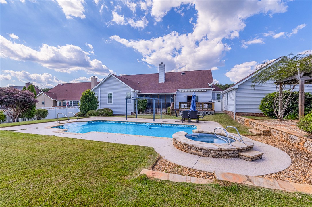 608 Saddlebred Drive