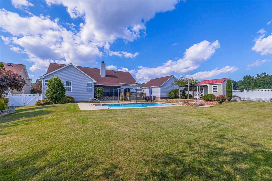 608 Saddlebred Drive