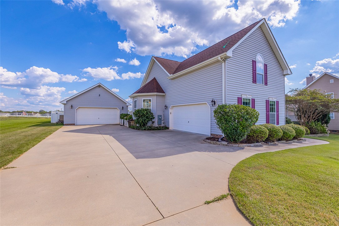 608 Saddlebred Drive