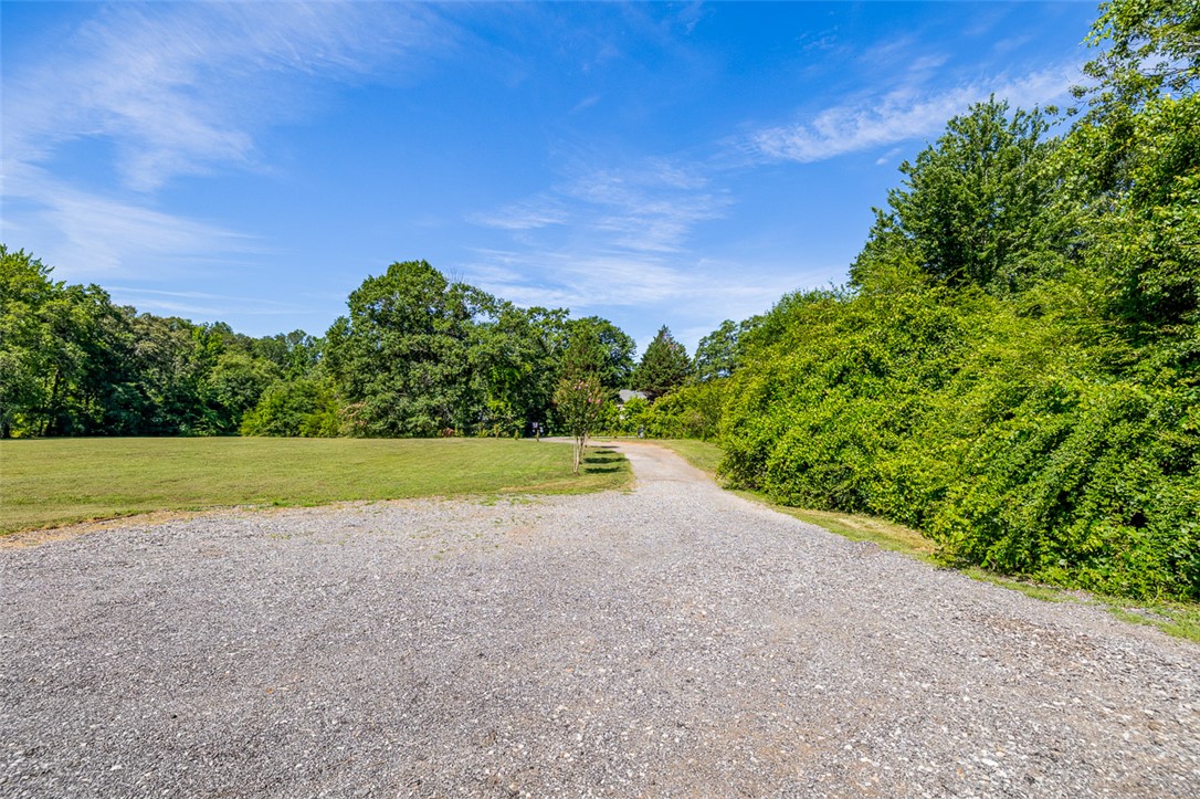 455 Aiken Chapel Road