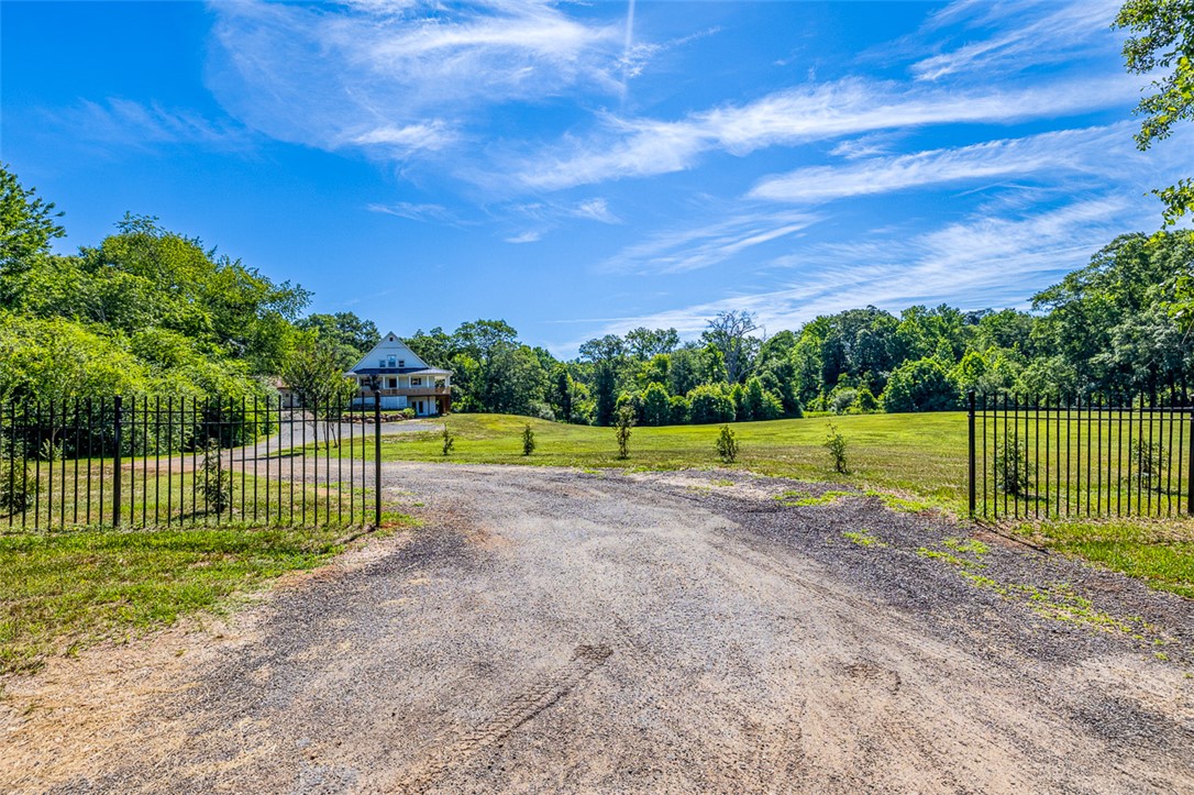 455 Aiken Chapel Road
