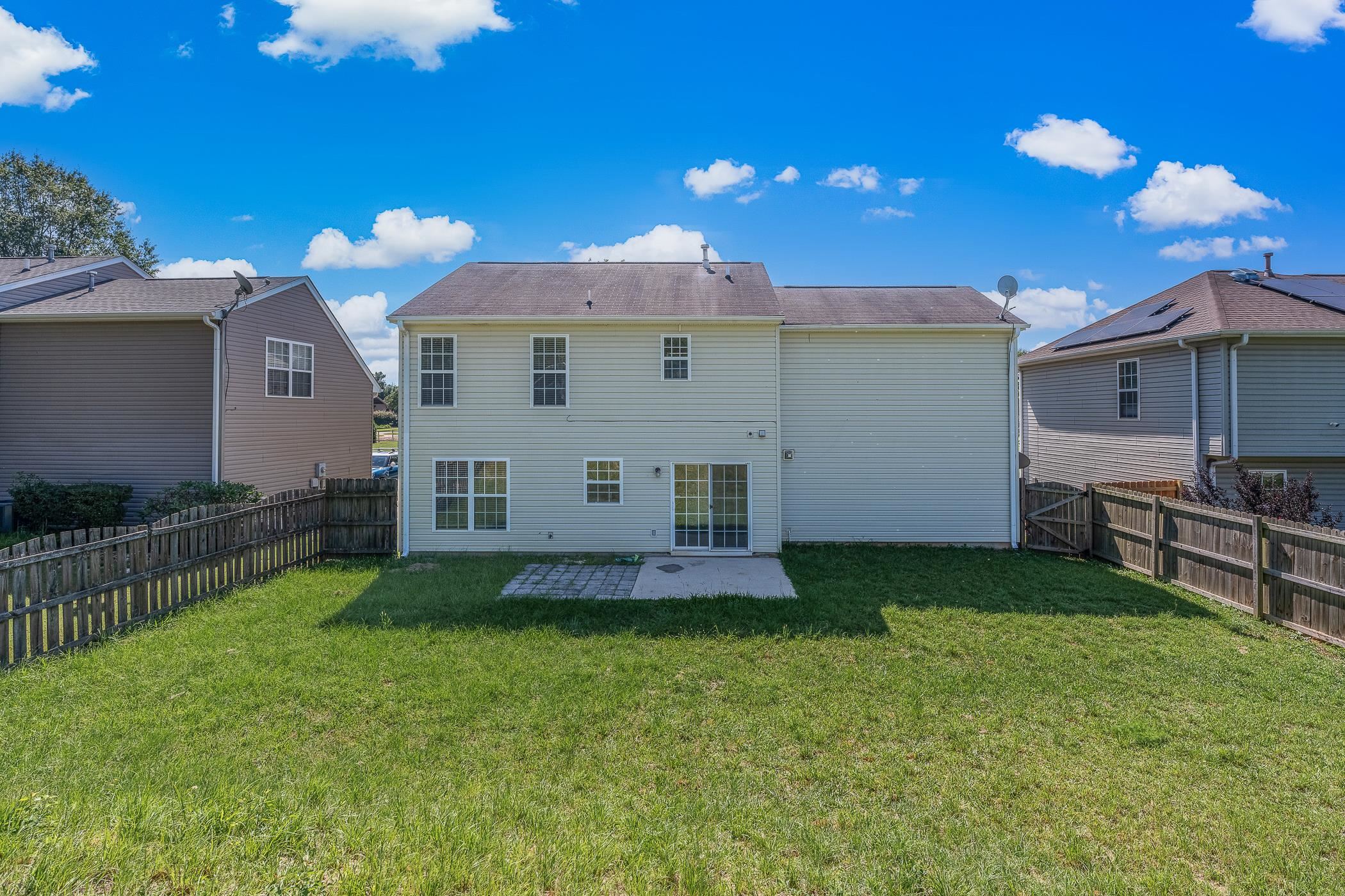 511 Smoothstone Drive
