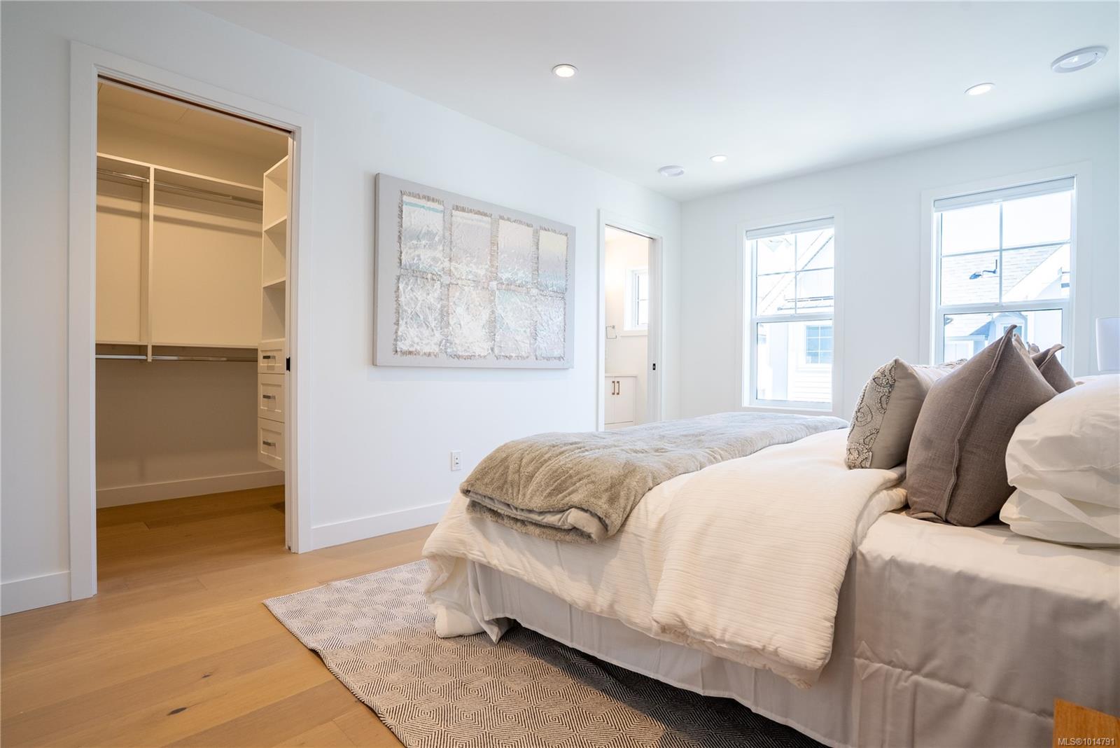 3907 Cedar Hill Rd Unit 4