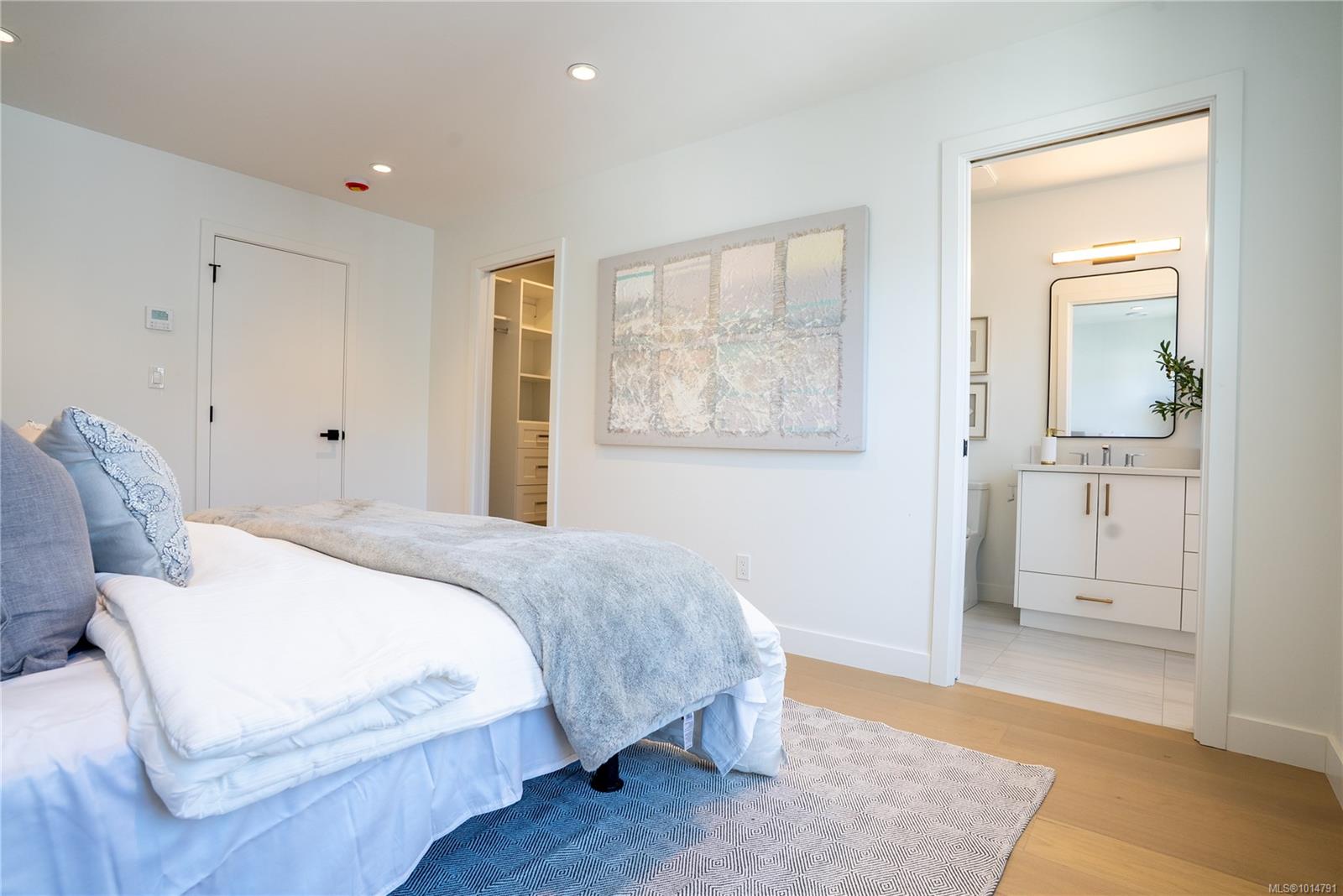 3907 Cedar Hill Rd Unit 4