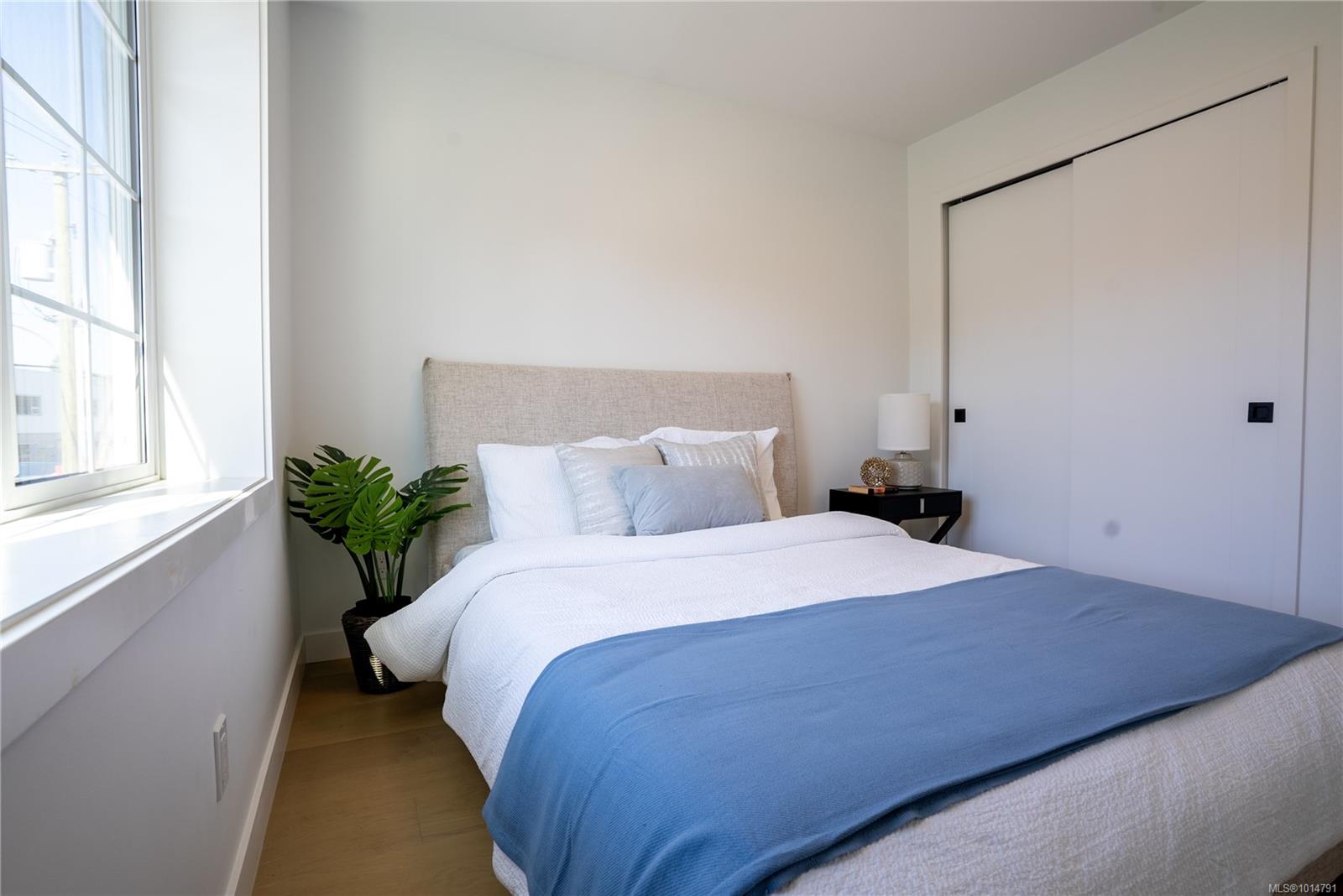 3907 Cedar Hill Rd Unit 4