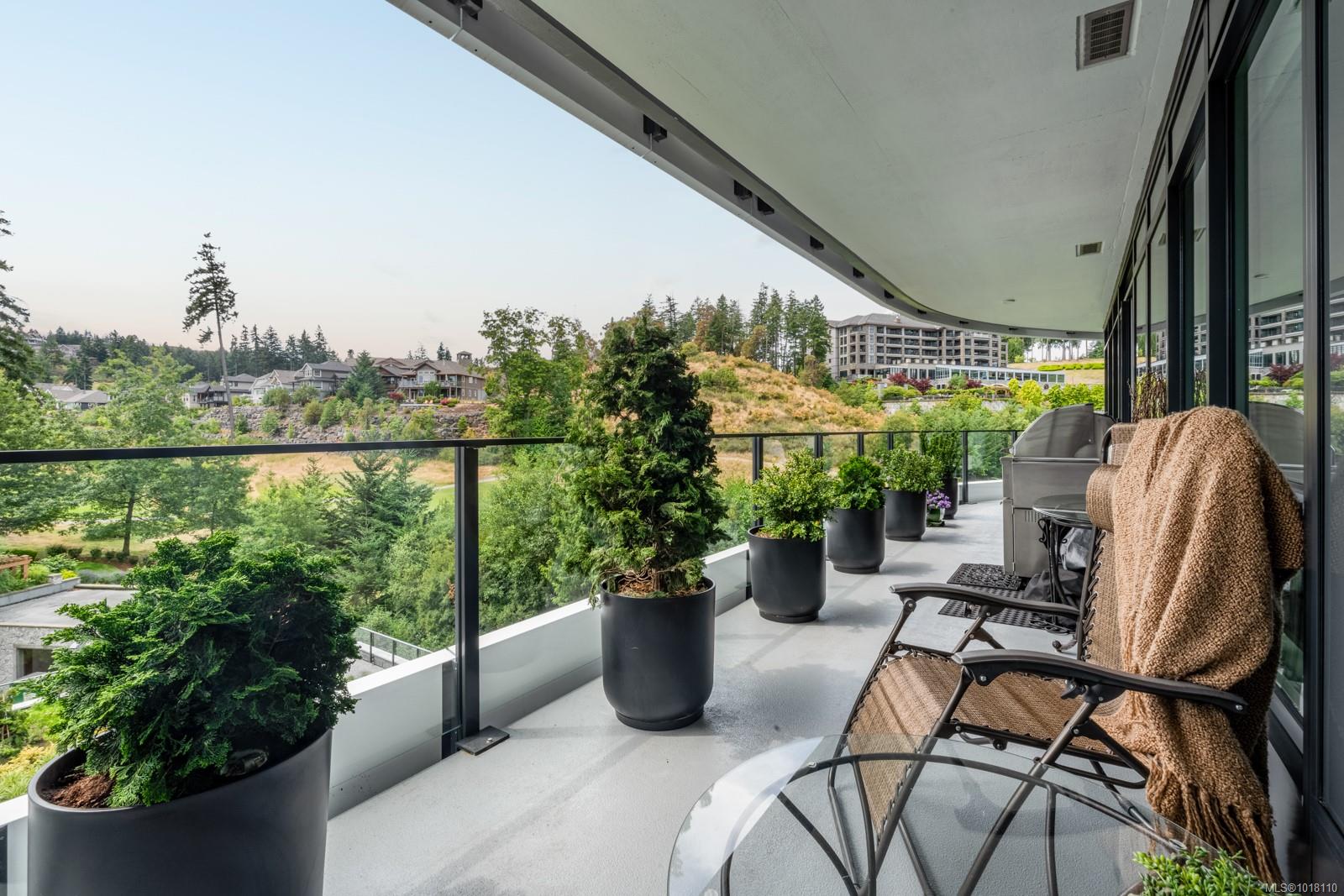 2000 Hannington Rd # 815, Langford Unit: 815