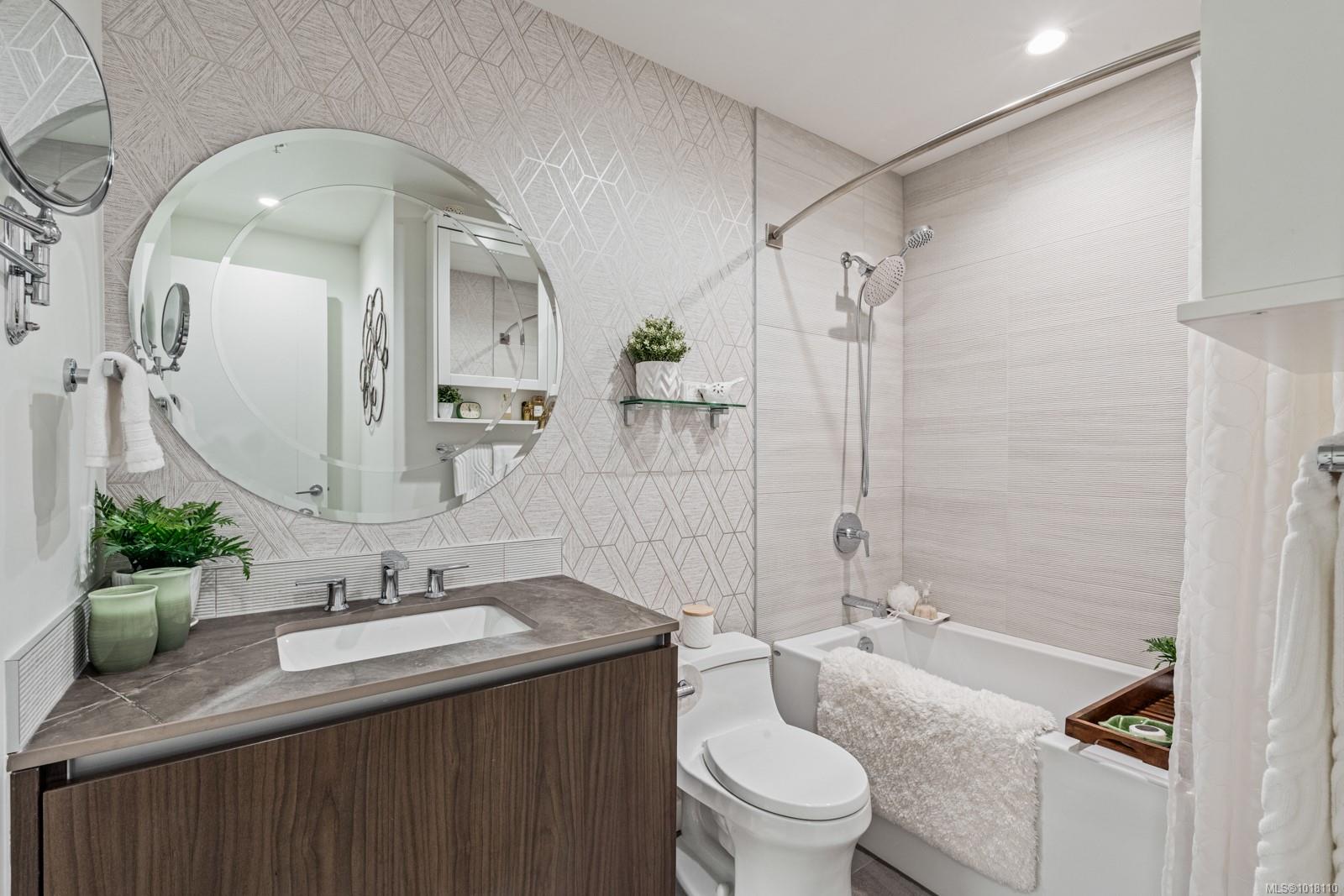 2000 Hannington Rd # 815, Langford Unit: 815