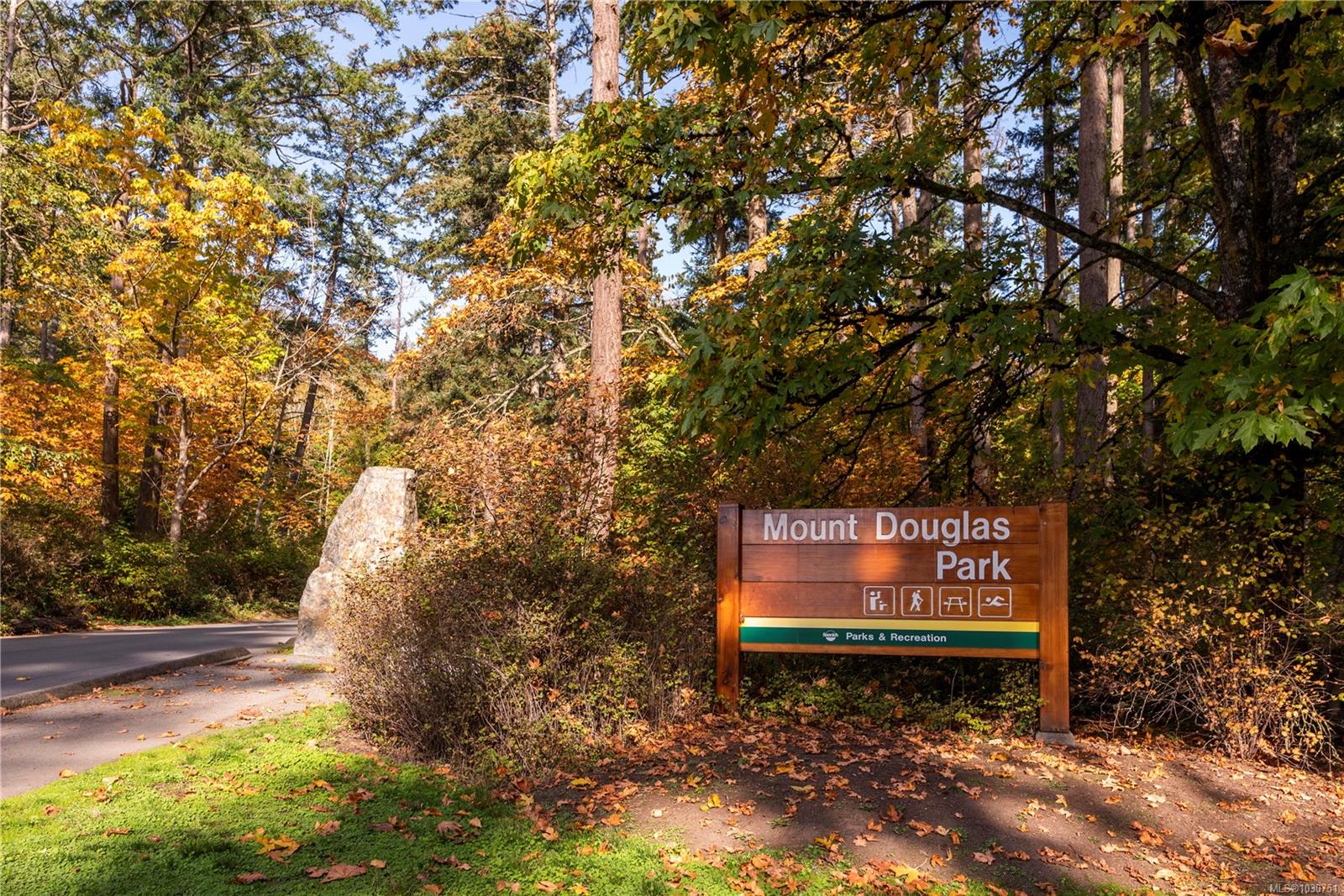 3907 Cedar Hill Rd # U10