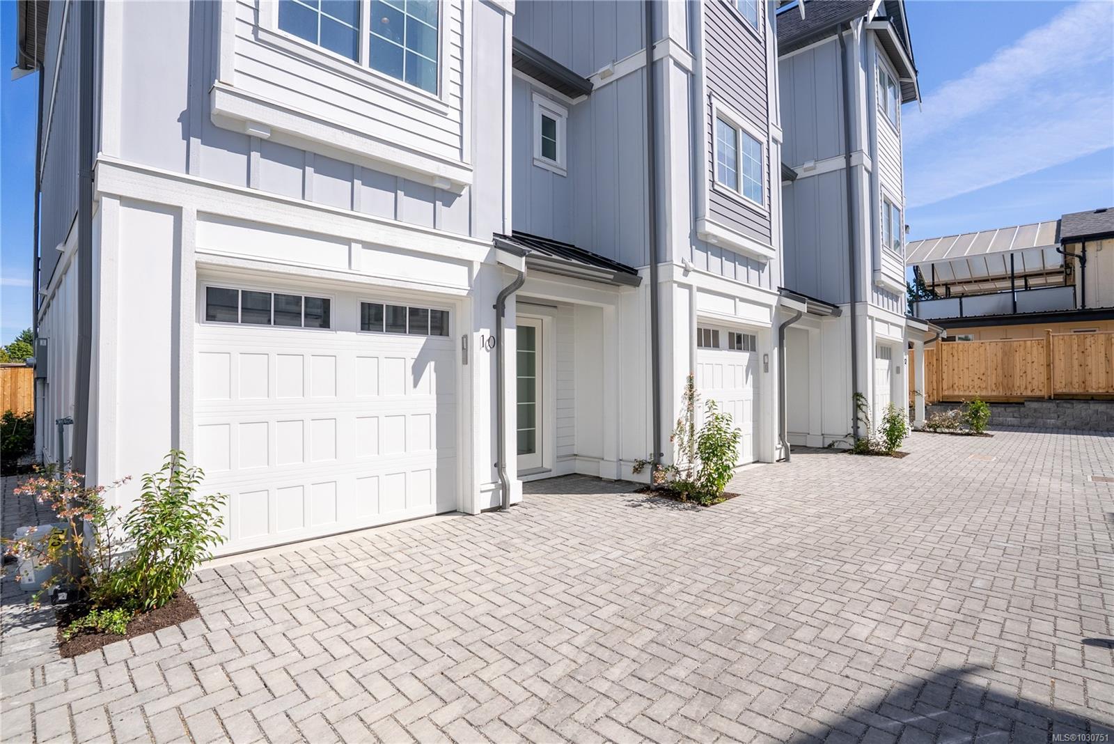 3907 Cedar Hill Rd # U10