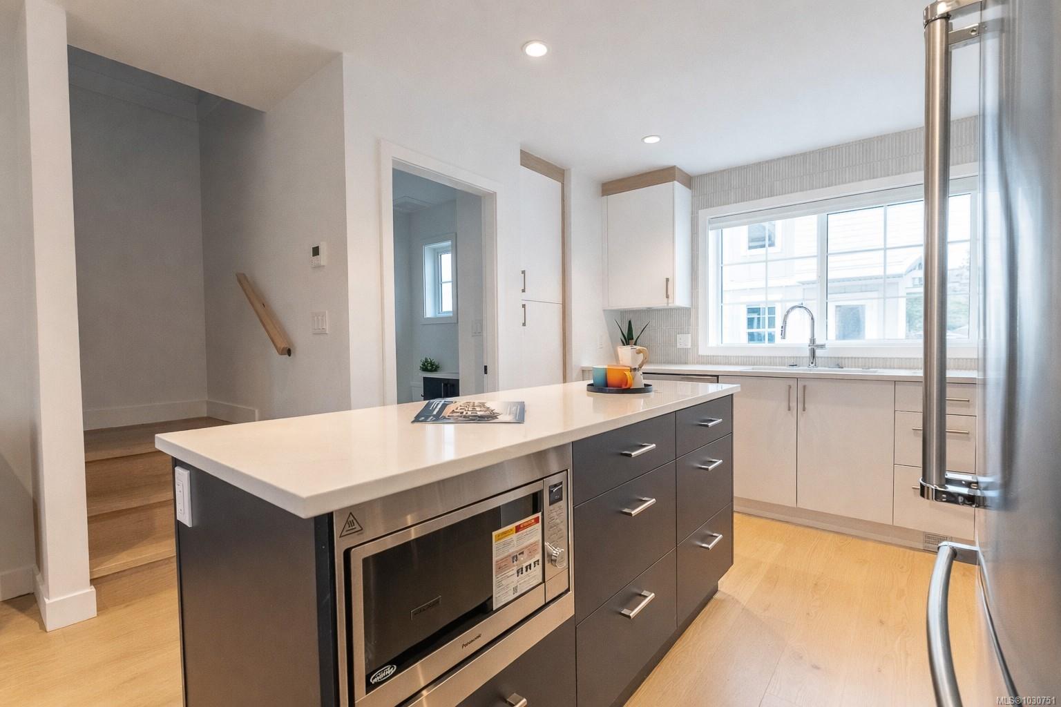 3907 Cedar Hill Rd # U10